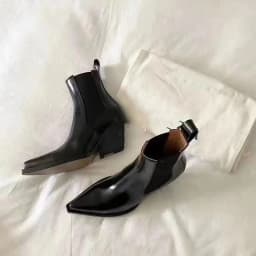 2026 Patent Leather Pointed High-heeled Women's Platform New Versatile Wedge Heel Handsome Fashion Bare Short Boots