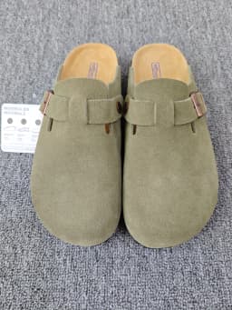 Men's Casual Shoes & Women's Sandals: Comfortable Closed-Toe Slippers with Cork Footbed for Indoor & Outdoor Use