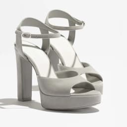2026 Summer New Arrivals Chunky Heel Round Toe Sandals Platform Thick Sole Ankle Strap Fashion Show Dress Sandals For Women