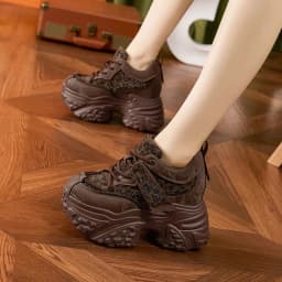 Women Casual Platform Sneakers 10CM High Heels 2026 New Spring Sport Leather Shoes Bling Trainers Chunky Sneakers Zapatos Mujer
