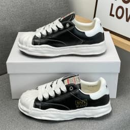 2026 New Men Women Skate Shoes, Low Top Trendy Street Style Couple Sneakers, Non-slip Wear Resistant Daily Footwear