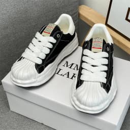 2026 New Men Women Skate Shoes, Low Top Trendy Street Style Couple Sneakers, Non-slip Wear Resistant Daily Footwear
