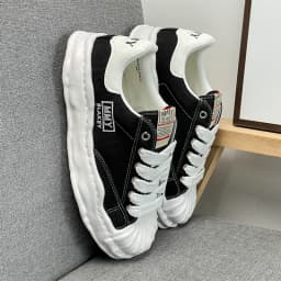 2026 New Men Women Skate Shoes, Low Top Trendy Street Style Couple Sneakers, Non-slip Wear Resistant Daily Footwear