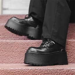 2025 Big Head Leather Men's Casual Trendy Models Increased By 10CM Niche Platform Muffin Male Model Catwalk Models Derby Shoes