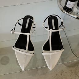 SUOJIALUN 2025 New Brand Women Sandal Fashion Narrow Band Flat Heel Ladies Gladiator Shoes Pointed Toe Ankle Buckle Zapatos Muje