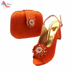 Buckle Strap Sandals Nigerian Women Shoes and Bag Set in Yellow Color with Shinning Crystal Italian Lady Shoes and Bag for Party