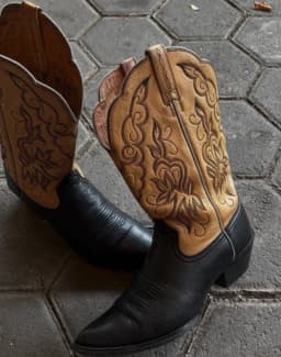 Color-blocked embroidered Cowboy boots women's pointy toe leather low heels pull on mid calf boot luxury designer causal dress