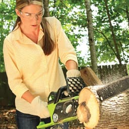 Greenworks 40V ChainSaw Brushless Motor 12M/S with Original 16Inch Chainbar and Oregon Sawchain 2pc 4ah Battery Combo Set