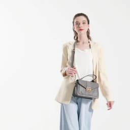 Miss Lulu WOMEN'S shoulder bag Medium Faux Leather & Suede Vintage Flap Crossbody Bag Oval Metal Ornate