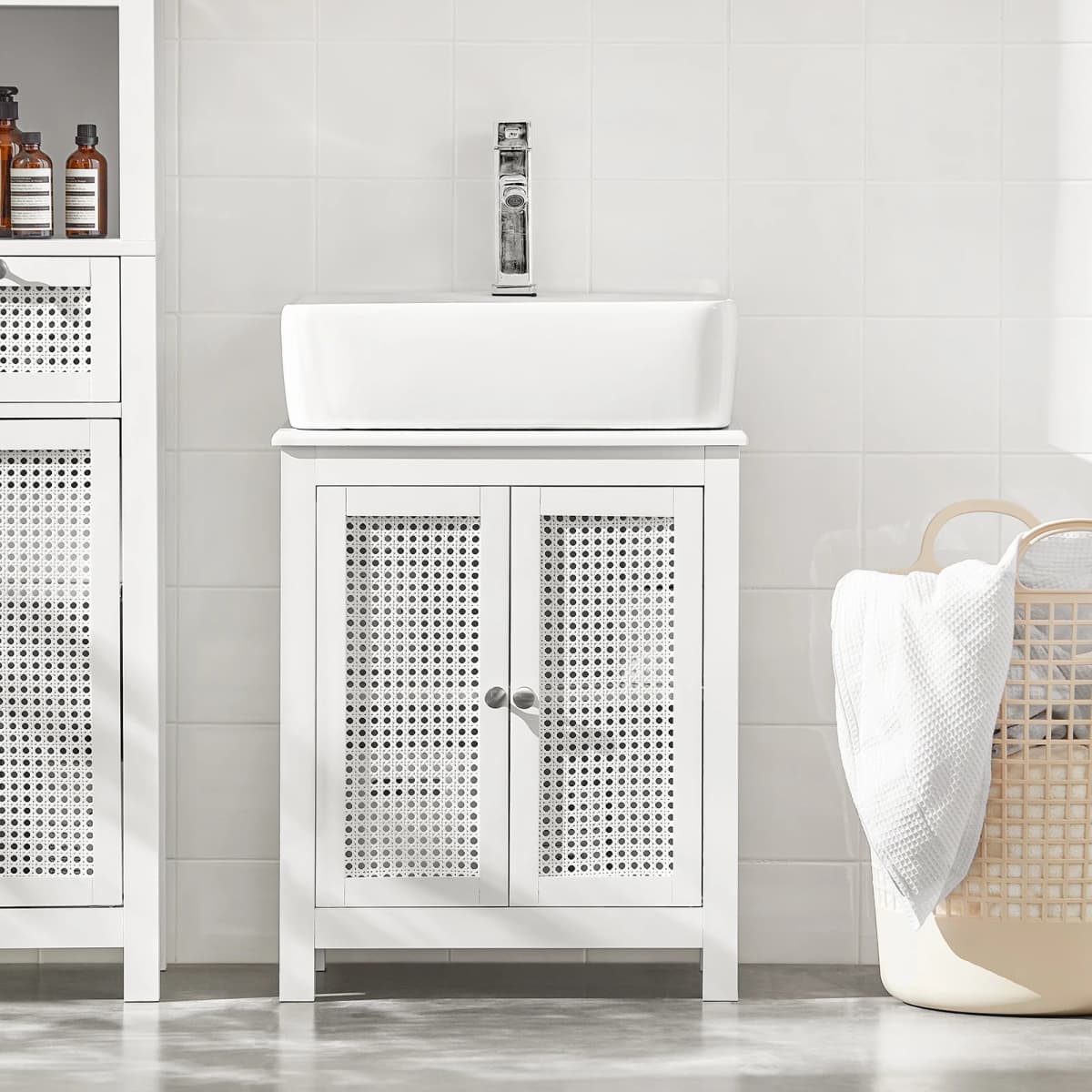 SoBuy BZR35-W washbasin under wardrobe with grid look doors bathroom wardrobe Vanity under wardrobe bathroom furniture White BHT approx.: 50x60x33cm