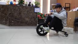 Children’s Tricycle Pedal Tricycle Unpowered Drift Kart Balance Car Drifting Scooter Drifter for 6 years