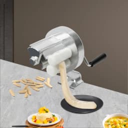 Pasta Maker Machine with Ergonomic Handle, Sturdy Aluminum Alloy Construction, Non-Slip and Comfortable Grip, Easy to Use,