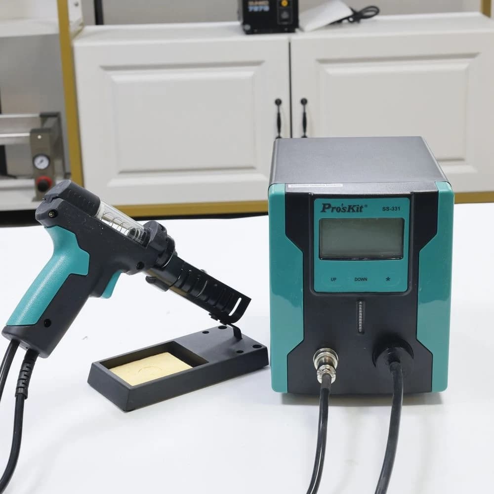 Pro'sKit SS-331H ESD LCD Digital Electric Desoldering Pump BGA Desoldering Suction Vacuum Solder Sucker Gun Auto Sleep 110v/220v