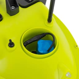 Portable Fishing Bait Boat with Remote Control GPS Signal 2 X 5200 mAh Li-ion Batteries Fishing Feed Boat
