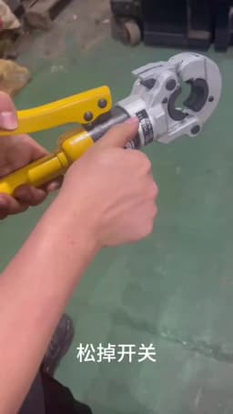 8-Ton Hydraulic Crimping Tool Set 16/20/25/32mm Hydraulic Mechanical Pipe Press Plier for Crimping Aluminum-plastic/PEX/PB Pipes