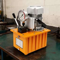 700Bar 7L Electric Driven Hydraulic Pump Single Acting Manual Valve Control 750W