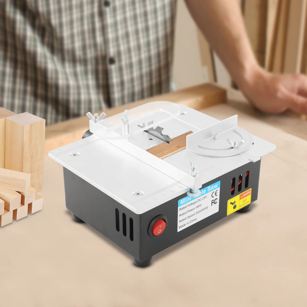 Mini Desktop Table Saw with 4 Saw Blades, 7 Speed Adjustable Small Cutting Machine 5000RPM for PCB/Stick/Acrylic/Veneer Cutting
