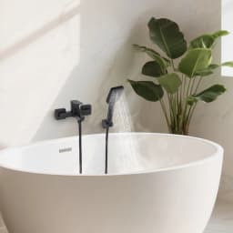 Modern Stylish Shower Set Fittings Bathtub Faucet Wall Mount with Handheld Spray Black with Hand Braze