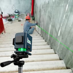 KaiTian 3D 12 Lines Level Laser Nivel Green Line Self-Leveling Horizontal&Vertical Cross Super Powerful 360 Laser Level Receiver