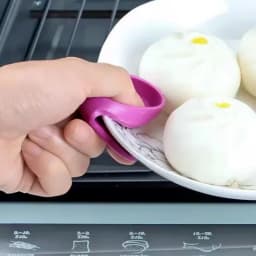 2PCS Silicone Insulated Finger Covers Oven Microwave Insulated Gloves High Temperature Resistant Thickened Insulated Mat Gift