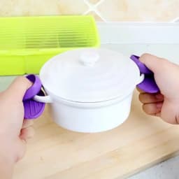 2PCS Silicone Insulated Finger Covers Oven Microwave Insulated Gloves High Temperature Resistant Thickened Insulated Mat Gift