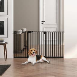 Pet safety gate, barrier gate, stair gate, no drilling required, metal, plastic, black, 136.3 cm x 76.2 cm, on-site