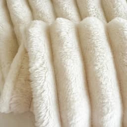 1pc Throw Blanket for Bed - 250GSM Soft & Warm Fluffy Blanket, Decorative Striped Blankets for Winter Nap / Sleep
