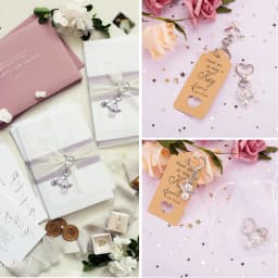 20 Sets Angel Pendant Keychain White Organza Gift Bags Thank You Tags for Wedding Decorations Favors Souvenir Keychain Gift Set