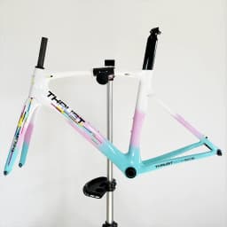 ship from spain THRUST T1000 Carbon Road Bike Carbon Fiber Frame Bicycle 700C Wheel Bicycle Accessories Di2 And Mechanical