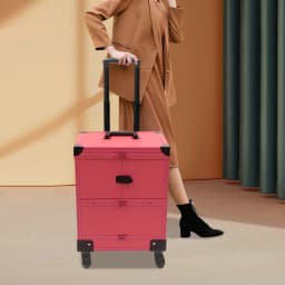 Sturdy Makeup Train Case with Retractable Trays, Large Storage Capacity, and Secure Locks – High-Quality Waterproof Materials,