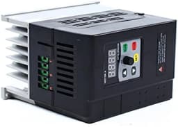 220V/380V 1.5KW/2.2KW Speed Controller Frequency Converter 1/3Phase Frequency Driver