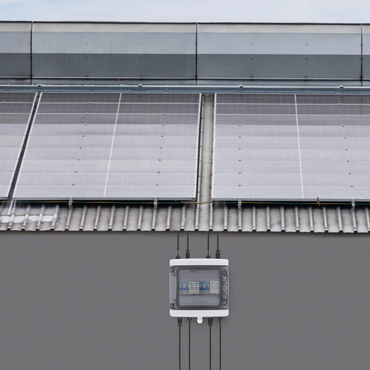 2-String Solar Combiner Box IP65 Rated w/25A Circuit Breaker 1000V DC Surge Protection for PV Systems, Solar Combiner Box