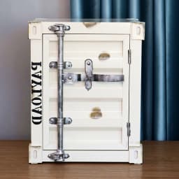 Design Nightstands Portable Luxury Industrial Style Container Cabinet Iron Art Aesthetic Living Room Creative Ornaments