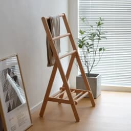 Japanese Style Solid Wood Clothes Hanger Creative Bedroom Bedside Pants Rack Attractive Clothes Storage Folding Stand Hat Shelf