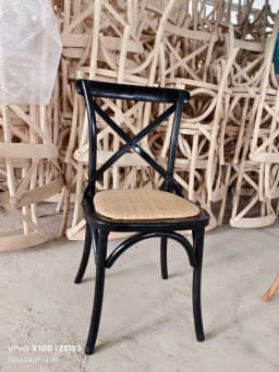 Scandinavian Farmhouse Style Rattan Dining Chair Wooden Seat Crossbar Design Comfortable Modern Cottage Aesthetic