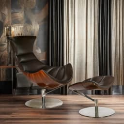 #High Quality Indoor/Outdoor Home and Hotel Lounger Chair Wood and Leather Fabric with Living Room Seating Accent
