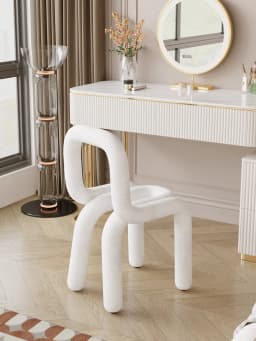 INS Klein Blue Designer Creative Makeup Stool Modern Minimalist Dining Chair with Backrest Trendy Vanity Seat for Adults Home