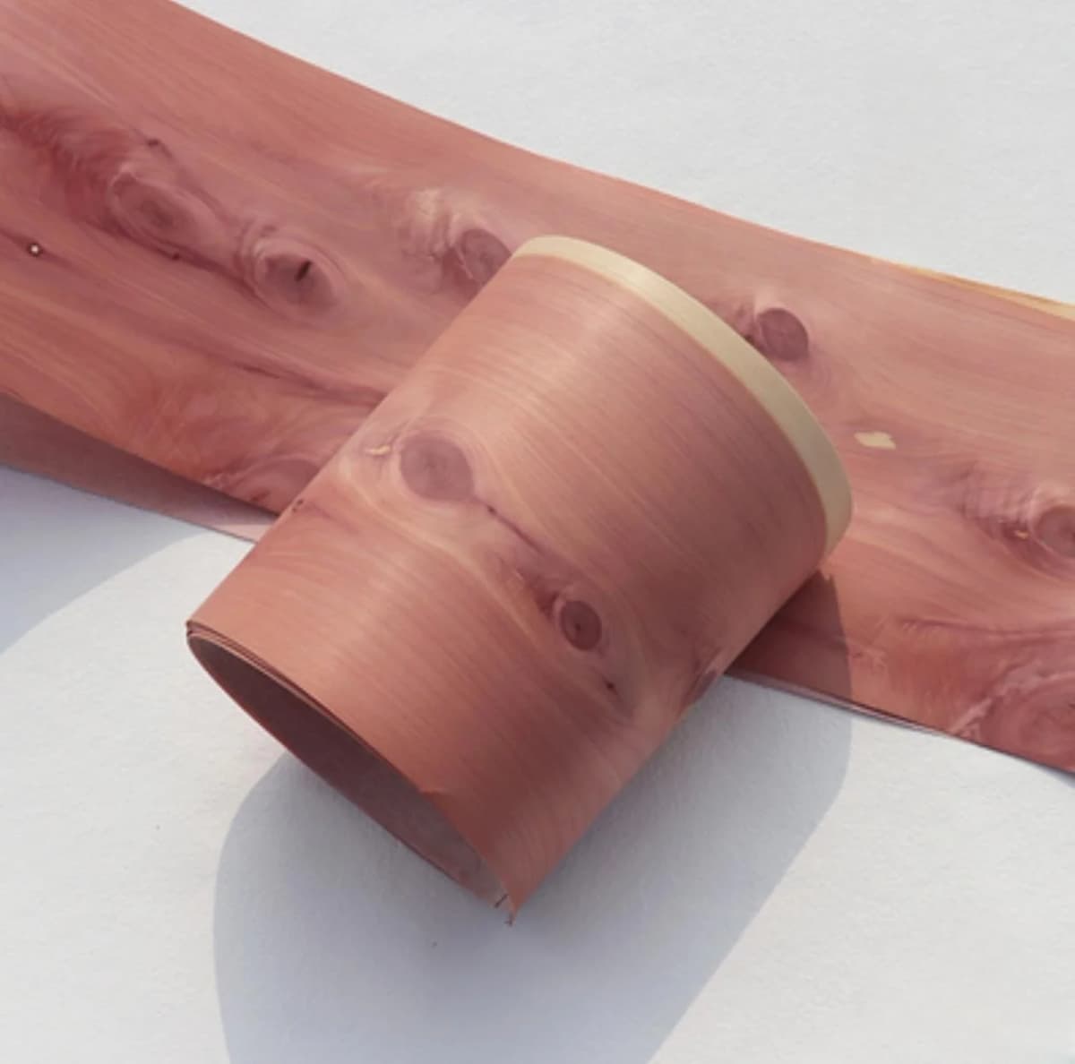 L:2.5meters Width:190mm T:0.2mm American Cedar Stuttered Wood Veneer Sheets High End Fashionable Home DIY Veneer Decoration