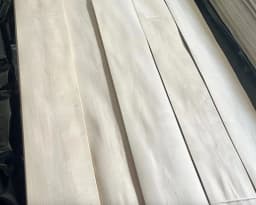 0.5mm Canada Maple Pattern Natural Wood Veneer Furniture Cabinet Doors Deror DIY Woodworking Craft Wall Paneling Veneer 250X18cm