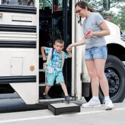 Non-Slip Step Platform Indoor and Outdoor, Portable Step Riser for Adults & Seniors, Safety Step for Car, Bedside, Shower