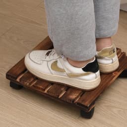 Heavy-Duty Flower Pot Mobile Base - Multifunctional Wooden Tray with Universal Wheels, Thickened Round/Square Design, Indoor Sto