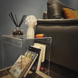 Acrylic transparent edge table creative design Nordic simple sofa coffee table bedside table Internet celebrity