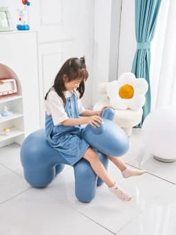 Large Cartoon Children's Chair Living Room Furniture Creative Animal Stool Cashmere Hippo Chair Home Decor Shoe Changing Stool