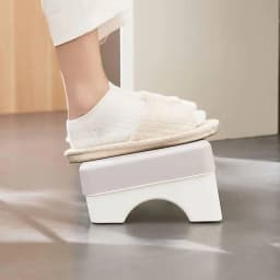 Ergonomic PP Footrest For Office Desk Fits Under Desk Use At Work Sofa Study Comfortable Space-Saving.