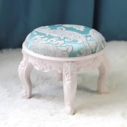 Retro Carved Small Stool Luxury Leather Cushion Creative Low Seat Elegant Room Sofa Chair Stylish Seating Decorative Footrest