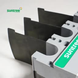 2025/suntree 200a 300a 400a voltage 1500V mccb 250a low voltage dc circuit breaker switch