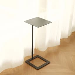 Minimalist Side Table Living Room Small Sofa Portable Bedside Compact Bedroom Nightstand Mobile Accent Space-Saving Shelf Modern