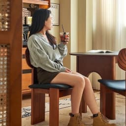 High-end Light Luxury Vintage Solid Wood Chair Backrest Chair Designer Leisure Dining Chair Home Modern Simple