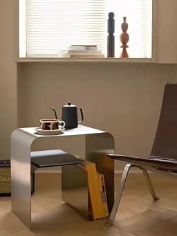 Nordic Stainless Steel Tea Table Minimalist Bedside Nightstand Modern Sofa Corner Accent Table for Bedroom Coffee Desk