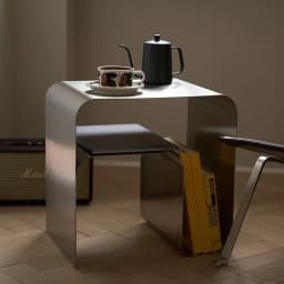Nordic Stainless Steel Tea Table Minimalist Bedside Nightstand Modern Sofa Corner Accent Table for Bedroom Coffee Desk